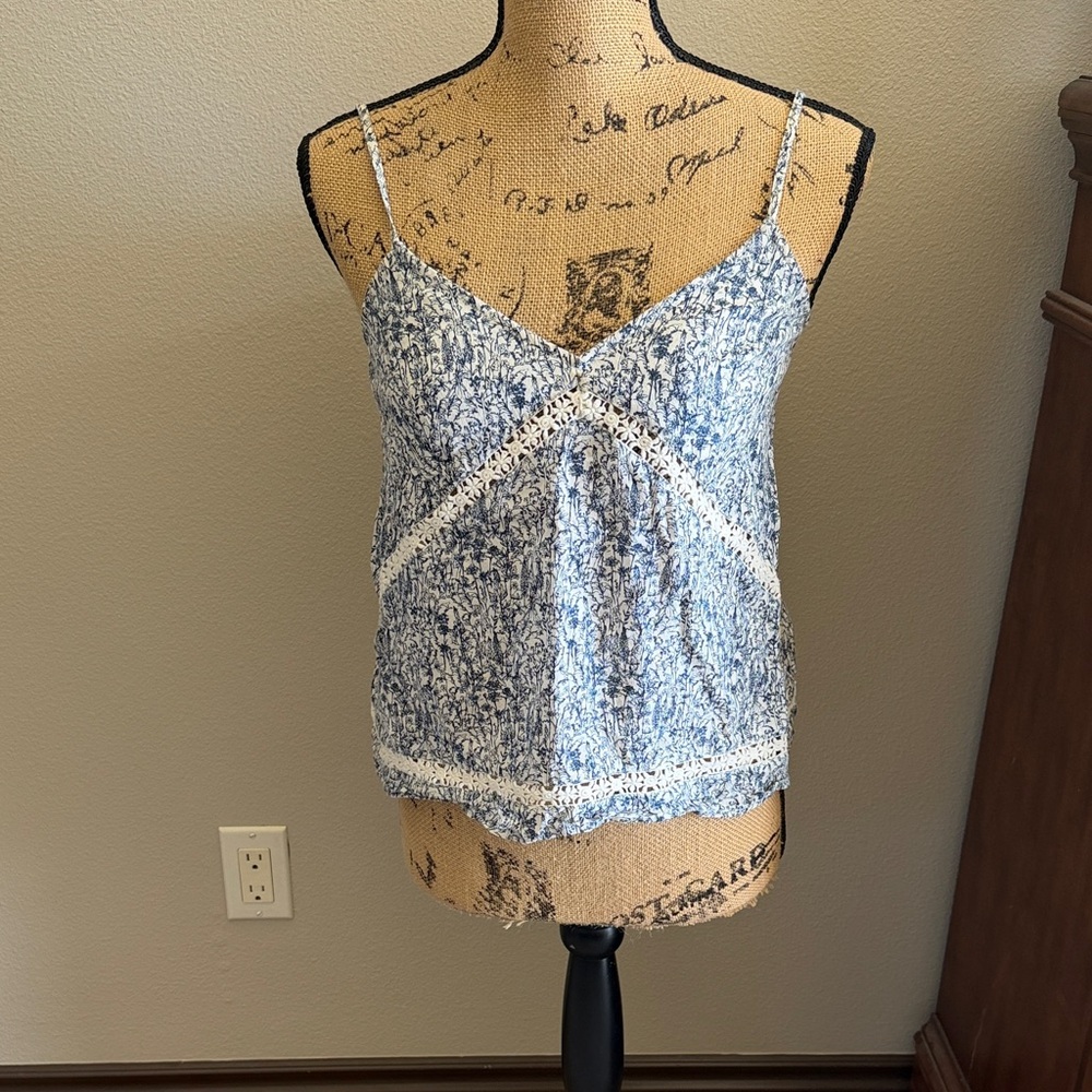 Abercrombie & Fitch Blue Floral Lace-Trim Cami